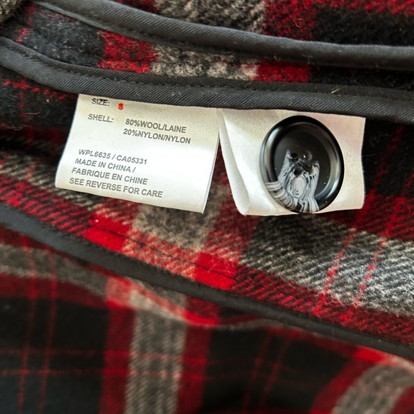 Woolrich Black Red Plaid Coat Jacket Wool Double Breasted Women's small - Picture 10 of 10